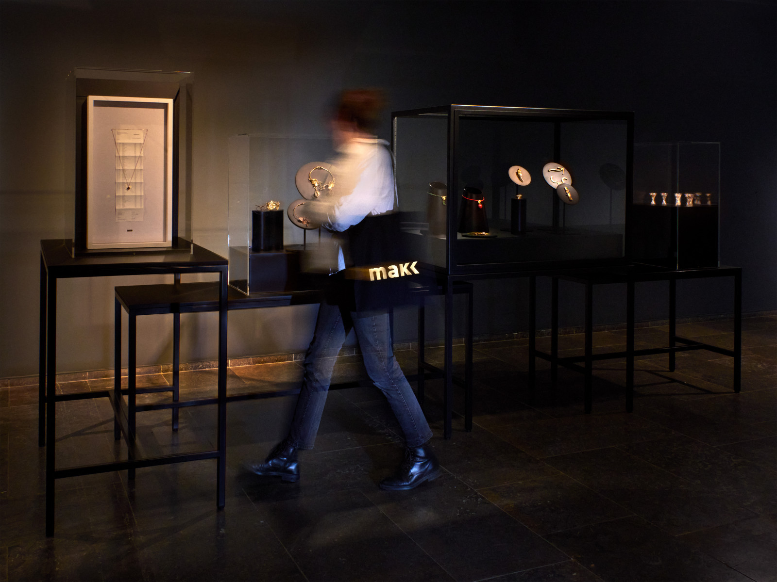MAKK_Schmuckausstellung_2025_4zu3_screen